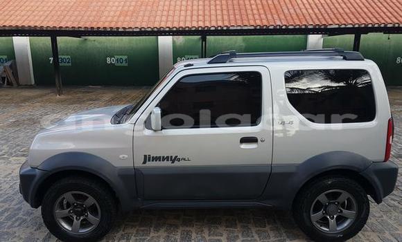 Acheter Neuf Voiture Suzuki Jimny Blanc à Luena, Moxico Acheter Neuf Voiture Suzuki Jimny Blanc à Luena, Moxico