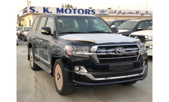 Acheter Import Voiture Toyota Land Cruiser Noir à Import - Dubai, Province de Bengo Acheter Import Voiture Toyota Land Cruiser Noir à Import - Dubai, Province de Bengo