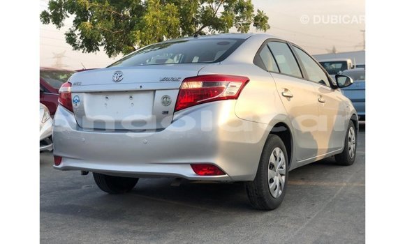 Comprar Importar Toyota Yaris Outro Carro em Import - Dubai em Bengo Province Comprar Importar Toyota Yaris Outro Carro em Import - Dubai em Bengo Province