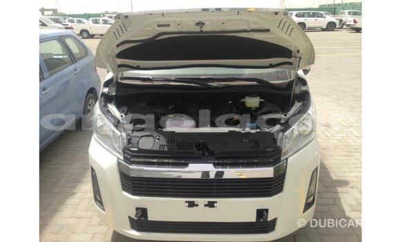 Acheter Import Voiture Toyota Hiace Blanc à Import - Dubai, Province de Bengo Acheter Import Voiture Toyota Hiace Blanc à Import - Dubai, Province de Bengo