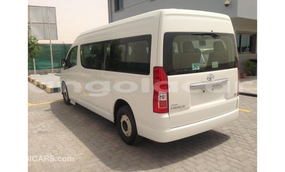 Acheter Import Voiture Toyota Hiace Blanc à Import - Dubai, Province de Bengo Acheter Import Voiture Toyota Hiace Blanc à Import - Dubai, Province de Bengo