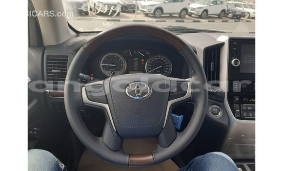 Comprar Importar Toyota Land Cruiser Preto Carro em Import - Dubai em Bengo Province Comprar Importar Toyota Land Cruiser Preto Carro em Import - Dubai em Bengo Province