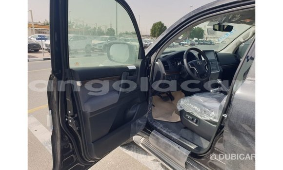 Comprar Importar Toyota Land Cruiser Preto Carro em Import - Dubai em Bengo Province Comprar Importar Toyota Land Cruiser Preto Carro em Import - Dubai em Bengo Province