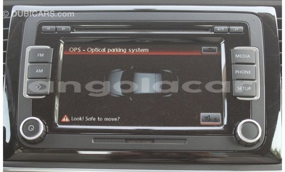 Comprar Importar Volkswagen Beetle Azul Carro em Import - Dubai em Bengo Province Comprar Importar Volkswagen Beetle Azul Carro em Import - Dubai em Bengo Province