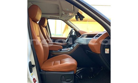 Comprar Importar Land Rover Range Rover Branco Carro em Import - Dubai em Bengo Province Comprar Importar Land Rover Range Rover Branco Carro em Import - Dubai em Bengo Province