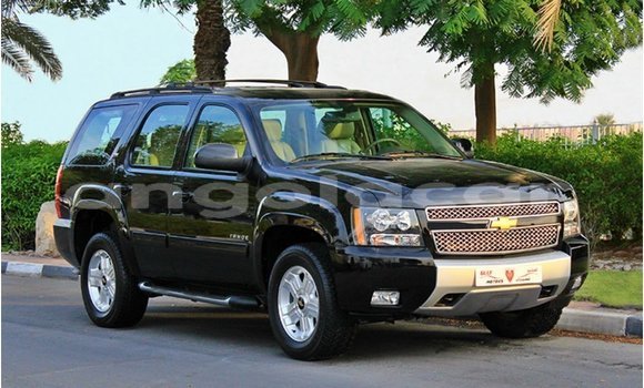 Comprar Importar Chevrolet Tahoe Preto Carro em Import - Dubai em Bengo Province