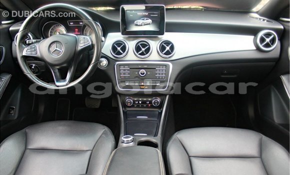 Comprar Importar Mercedes-Benz 250 Vermelho Carro em Import - Dubai em Bengo Province Comprar Importar Mercedes-Benz 250 Vermelho Carro em Import - Dubai em Bengo Province