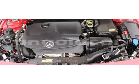 Comprar Importar Mercedes-Benz 250 Vermelho Carro em Import - Dubai em Bengo Province Comprar Importar Mercedes-Benz 250 Vermelho Carro em Import - Dubai em Bengo Province