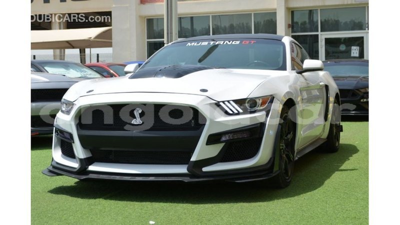 Big with watermark ford mustang bengo province import dubai 9048