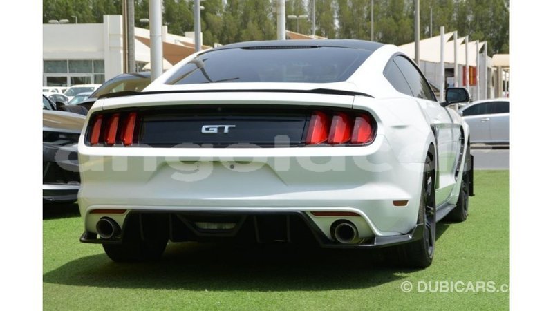 Big with watermark ford mustang bengo province import dubai 9048