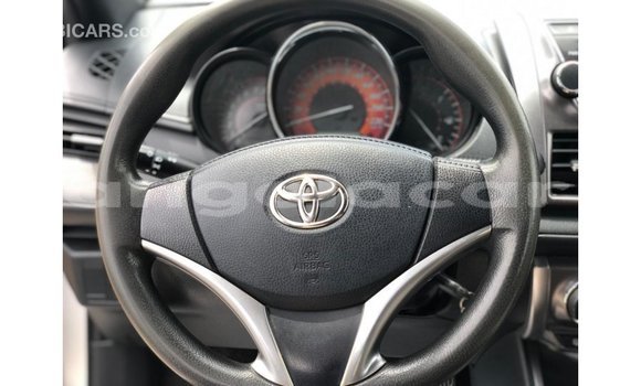 Comprar Importar Toyota Yaris Outro Carro em Import - Dubai em Bengo Province Comprar Importar Toyota Yaris Outro Carro em Import - Dubai em Bengo Province