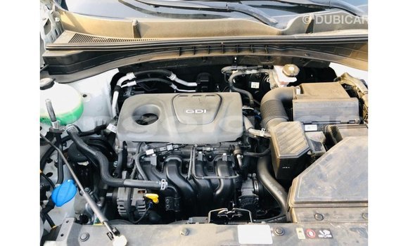 Comprar Importar Kia Sportage Outro Carro em Import - Dubai em Bengo Province Comprar Importar Kia Sportage Outro Carro em Import - Dubai em Bengo Province