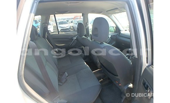 Comprar Importar Toyota RAV4 Outro Carro em Import - Dubai em Bengo Province Comprar Importar Toyota RAV4 Outro Carro em Import - Dubai em Bengo Province
