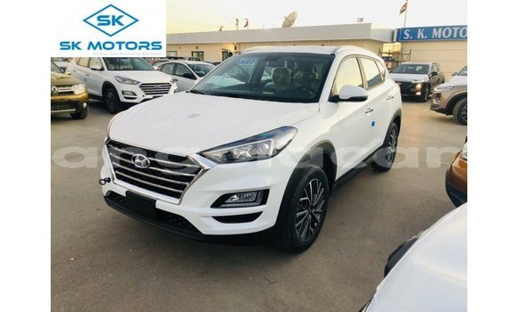 Comprar Importar Hyundai Tucson Branco Carro em Import - Dubai em Bengo Province Comprar Importar Hyundai Tucson Branco Carro em Import - Dubai em Bengo Province