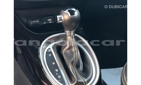 Acheter Import Voiture Kia Soul Rouge à Import - Dubai, Province de Bengo Acheter Import Voiture Kia Soul Rouge à Import - Dubai, Province de Bengo