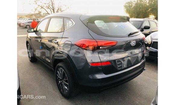 Comprar Importar Hyundai Tucson Outro Carro em Import - Dubai em Bengo Province Comprar Importar Hyundai Tucson Outro Carro em Import - Dubai em Bengo Province
