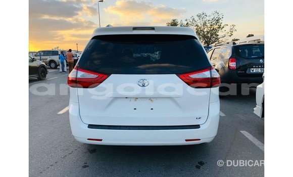 Comprar Importar Toyota Sienna Branco Carro em Import - Dubai em Bengo Province Comprar Importar Toyota Sienna Branco Carro em Import - Dubai em Bengo Province