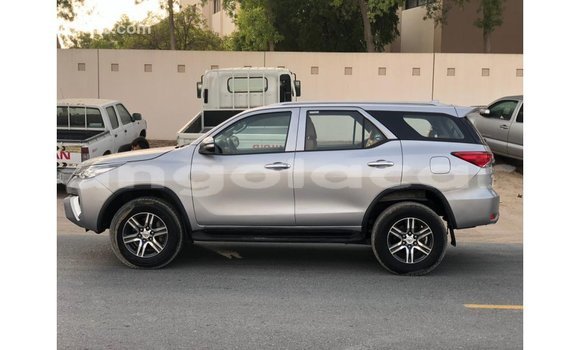 Buy Import Toyota Fortuner Other Car in Import - Dubai in Bengo Province Buy Import Toyota Fortuner Other Car in Import - Dubai in Bengo Province