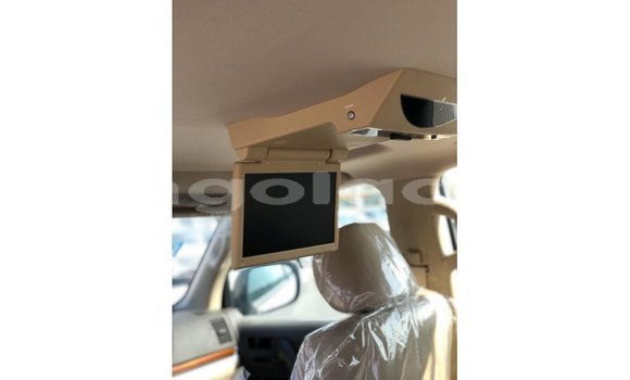 Acheter Import Voiture Toyota Land Cruiser Blanc à Import - Dubai, Province de Bengo Acheter Import Voiture Toyota Land Cruiser Blanc à Import - Dubai, Province de Bengo