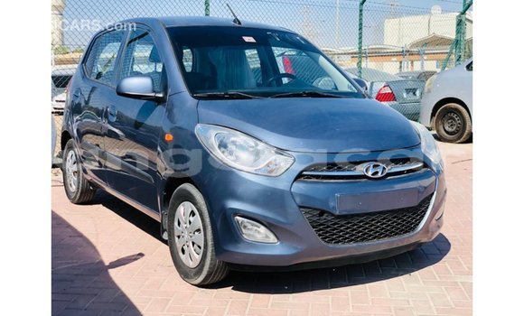 Comprar Importar Hyundai i10 Azul Carro em Import - Dubai em Bengo Province Comprar Importar Hyundai i10 Azul Carro em Import - Dubai em Bengo Province