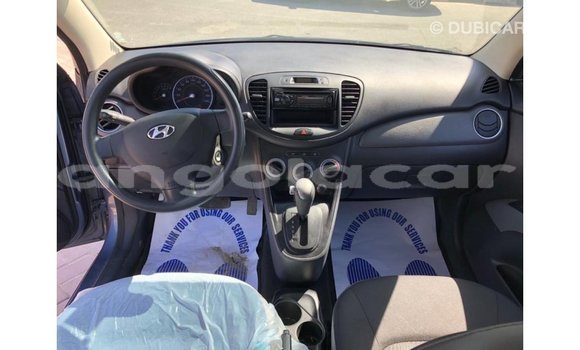 Comprar Importar Hyundai i10 Azul Carro em Import - Dubai em Bengo Province Comprar Importar Hyundai i10 Azul Carro em Import - Dubai em Bengo Province