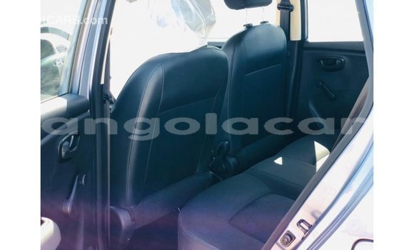 Comprar Importar Hyundai i10 Azul Carro em Import - Dubai em Bengo Province Comprar Importar Hyundai i10 Azul Carro em Import - Dubai em Bengo Province