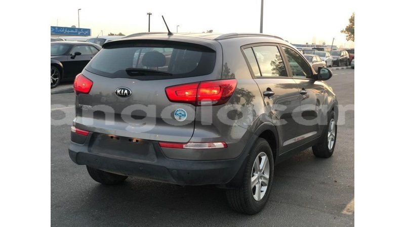 Big with watermark kia sportage bengo province import dubai 9074