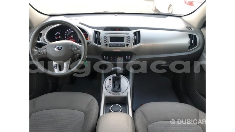 Big with watermark kia sportage bengo province import dubai 9074