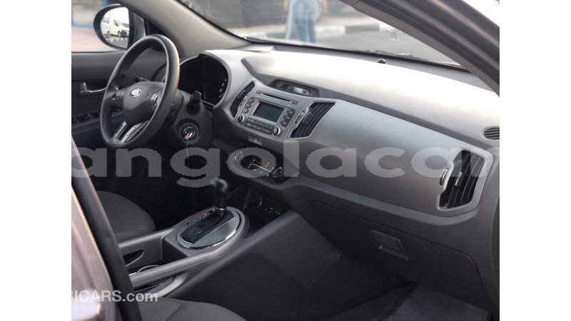 Big with watermark kia sportage bengo province import dubai 9074