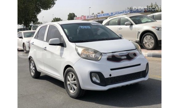 Acheter Import Voiture Kia Picanto Blanc à Import - Dubai, Province de Bengo Acheter Import Voiture Kia Picanto Blanc à Import - Dubai, Province de Bengo