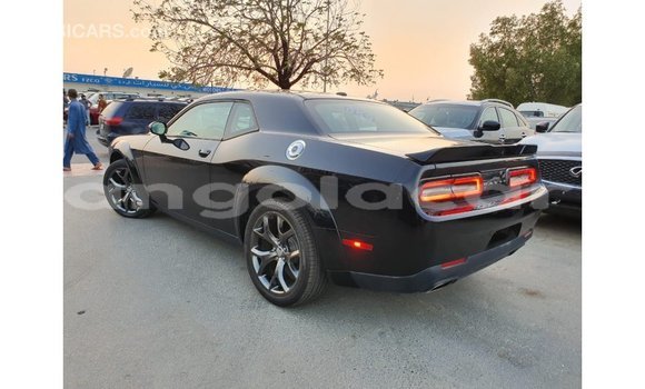Acheter Import Voiture Dodge Challenger Noir à Import - Dubai, Province de Bengo Acheter Import Voiture Dodge Challenger Noir à Import - Dubai, Province de Bengo