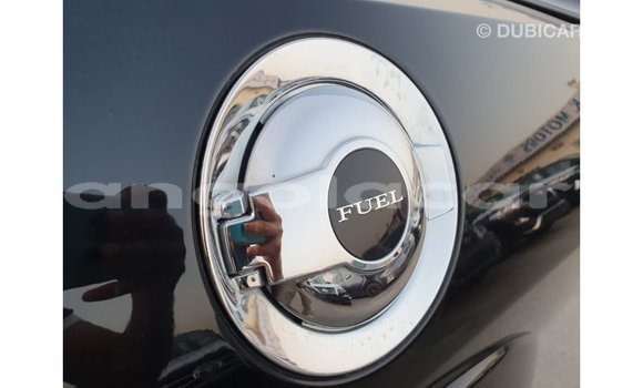 Acheter Import Voiture Dodge Challenger Noir à Import - Dubai, Province de Bengo Acheter Import Voiture Dodge Challenger Noir à Import - Dubai, Province de Bengo