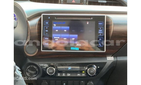 Acheter Import Voiture Toyota Hilux Blanc à Import - Dubai, Province de Bengo Acheter Import Voiture Toyota Hilux Blanc à Import - Dubai, Province de Bengo