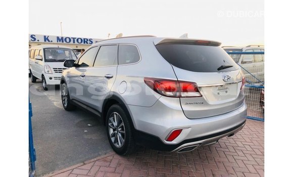 Acheter Import Voiture Hyundai Santa Fe Autre à Import - Dubai, Province de Bengo Acheter Import Voiture Hyundai Santa Fe Autre à Import - Dubai, Province de Bengo