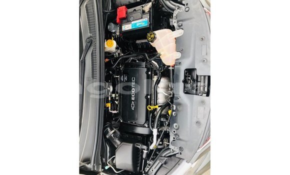 Acheter Import Voiture Chevrolet Sonic Autre à Import - Dubai, Province de Bengo Acheter Import Voiture Chevrolet Sonic Autre à Import - Dubai, Province de Bengo