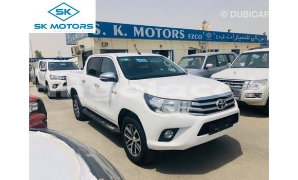 Comprar Importar Toyota Hilux Branco Carro em Import - Dubai em Bengo Province Comprar Importar Toyota Hilux Branco Carro em Import - Dubai em Bengo Province