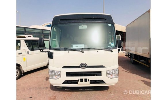 Comprar Importar Toyota Coaster Branco Carro em Import - Dubai em Bengo Province Comprar Importar Toyota Coaster Branco Carro em Import - Dubai em Bengo Province