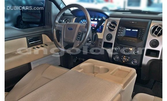 Comprar Importar Ford Club Wagon Marrom Carro em Import - Dubai em Bengo Province Comprar Importar Ford Club Wagon Marrom Carro em Import - Dubai em Bengo Province