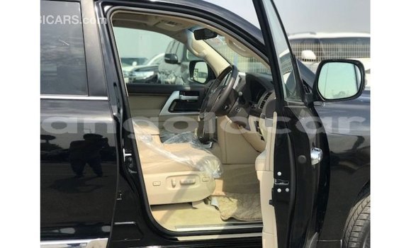 Buy Import Toyota Land Cruiser Black Car in Import - Dubai in Bengo Province Buy Import Toyota Land Cruiser Black Car in Import - Dubai in Bengo Province