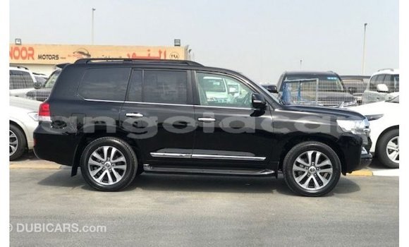 Buy Import Toyota Land Cruiser Black Car in Import - Dubai in Bengo Province Buy Import Toyota Land Cruiser Black Car in Import - Dubai in Bengo Province