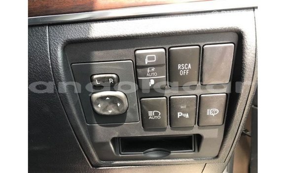 Buy Import Toyota Land Cruiser Other Car in Import - Dubai in Bengo Province Buy Import Toyota Land Cruiser Other Car in Import - Dubai in Bengo Province
