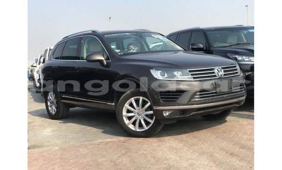 Acheter Import Voiture Volkswagen Touareg Marron à Import - Dubai, Province de Bengo