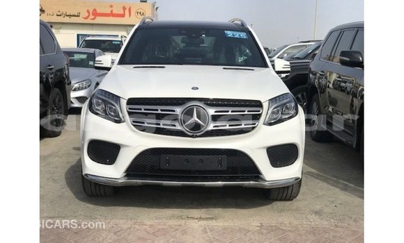 Comprar Importar Mercedes-Benz 190 Branco Carro em Import - Dubai em Bengo Province Comprar Importar Mercedes-Benz 190 Branco Carro em Import - Dubai em Bengo Province