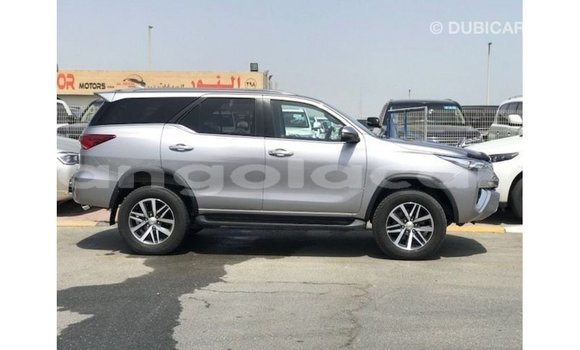 Comprar Importar Toyota Fortuner Outro Carro em Import - Dubai em Bengo Province Comprar Importar Toyota Fortuner Outro Carro em Import - Dubai em Bengo Province
