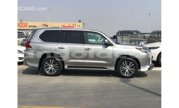 Comprar Importar Lexus LX Outro Carro em Import - Dubai em Bengo Province Comprar Importar Lexus LX Outro Carro em Import - Dubai em Bengo Province