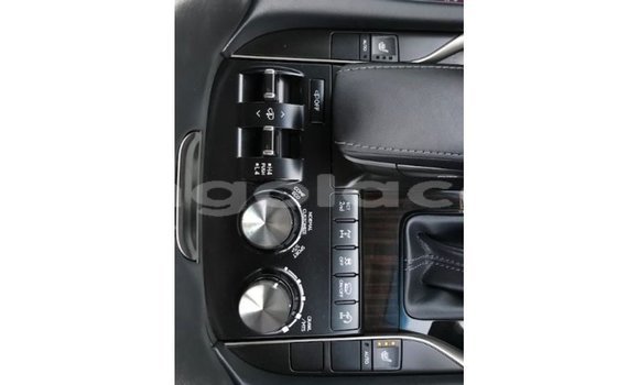 Comprar Importar Lexus LX Outro Carro em Import - Dubai em Bengo Province Comprar Importar Lexus LX Outro Carro em Import - Dubai em Bengo Province
