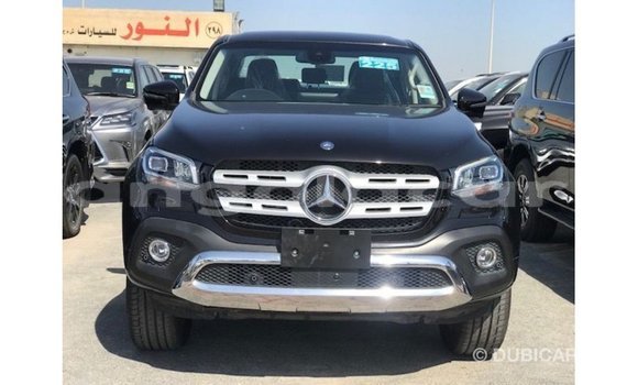 Comprar Importar Mercedes-Benz 250 Preto Carro em Import - Dubai em Bengo Province Comprar Importar Mercedes-Benz 250 Preto Carro em Import - Dubai em Bengo Province