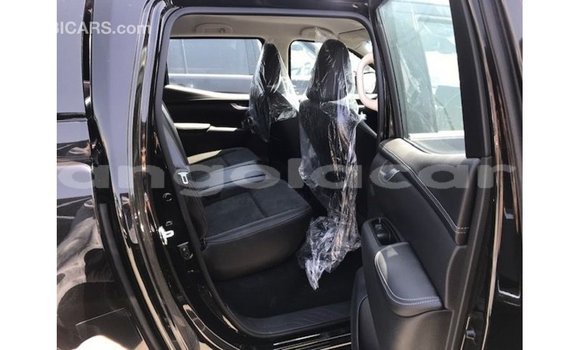 Comprar Importar Mercedes-Benz 250 Preto Carro em Import - Dubai em Bengo Province Comprar Importar Mercedes-Benz 250 Preto Carro em Import - Dubai em Bengo Province