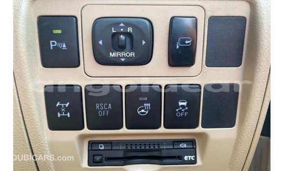 Acheter Import Voiture Toyota Land Cruiser Noir à Import - Dubai, Province de Bengo Acheter Import Voiture Toyota Land Cruiser Noir à Import - Dubai, Province de Bengo