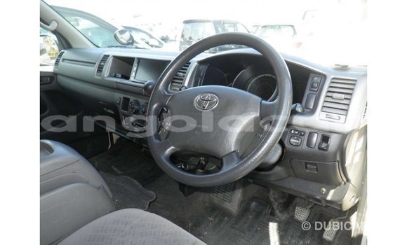 Comprar Importar Toyota Hiace Branco Carro em Import - Dubai em Bengo Province Comprar Importar Toyota Hiace Branco Carro em Import - Dubai em Bengo Province